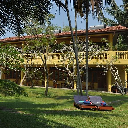 Muthumuni Ayurveda River Resort Aluthgama Exterior photo